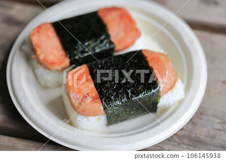 Spam onigiri Spam onigiri 106145938