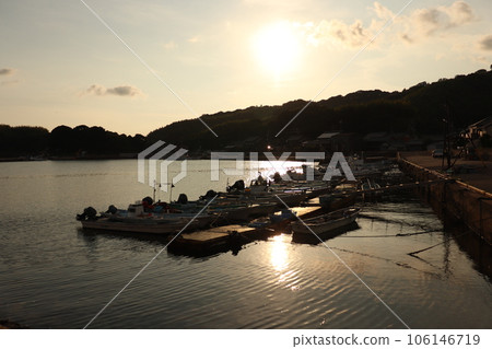 夕陽下的漁港 106146719