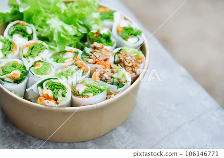 rice rolls, fresh rolls or vegetable rolls or pork rolls and sausage rolls rice rolls, fresh rolls or vegetable rolls or pork rolls and sausage rolls 106146771