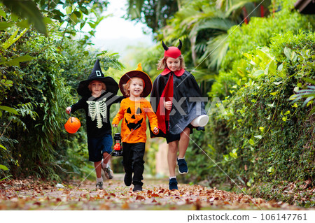 Kids trick or treat. Halloween fun for children. 106147761