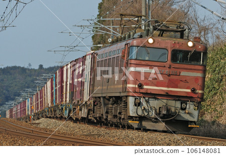 Hokuriku Main Line Hosorogi - Awara Onsen JR Freight EF81-115 (Toyama) 106148081