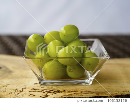Large Shine Muscat 106152156