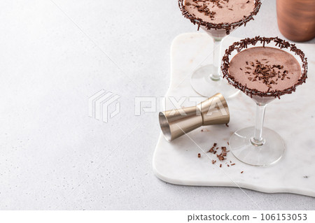 Chocolate martini with chocolate sprinkles on the rim 106153053