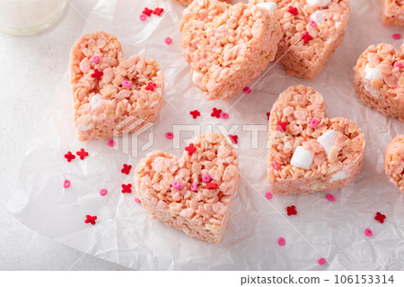 Heart shaped rice krispie treats for Valentine 106153314