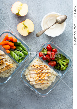 Meal prep containers with healthy lunch to go Meal prep containers with healthy lunch to go 106156470