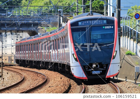 [Toei Subway] Type 5500 (Hokuso Line: Matsuhidai Station) 106159521