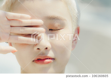 一名年輕女子的特寫照片 一名年輕女子的特寫照片 106160605