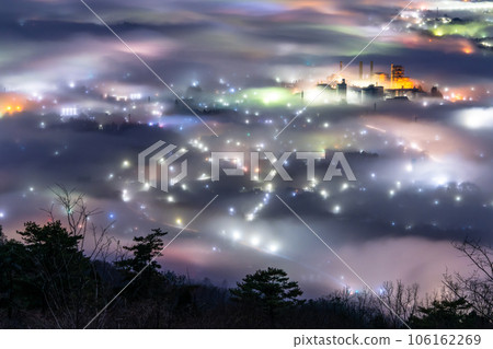 "Saitama Prefecture" Chichibu's sea of clouds night view, fantastic scenery "Saitama Prefecture" Chichibu's sea of clouds night view, fantastic scenery 106162269