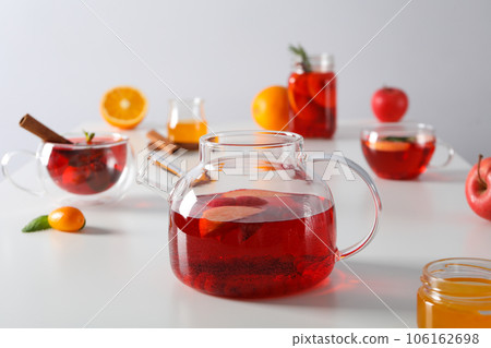 Concept of delicious hot drink - tea, berry - fruit tea 106162698