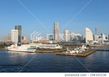 從海上遠眺港未來大廈 從海上遠眺港未來大廈 106163236