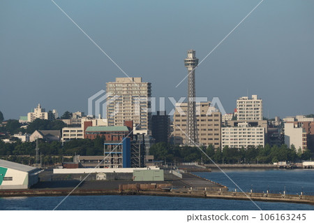 Yokohama Minatomirai District Marine Tower seen from the sea 106163245