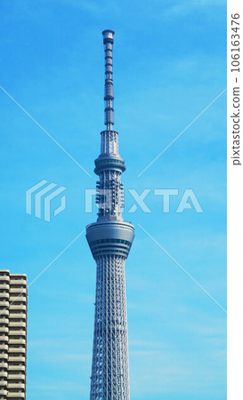 Tokyo sky tree and blue sky scenery 106163476