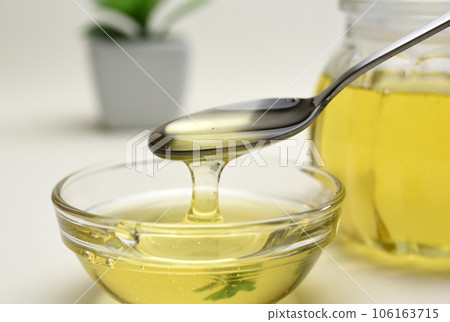 Fresh and delicious beautiful luxury honey 106163715