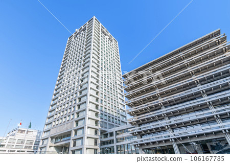 香川縣高松市 晴朗的香川縣政府（本館、東館） 106167785