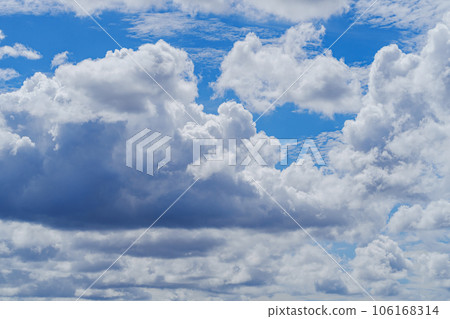 Summer cloud 106168314