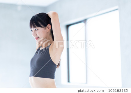 Women stretching Women stretching 106168385
