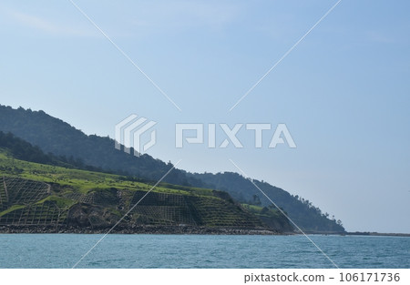 從宮城海上看到的金華山 從宮城海上看到的金華山 106171736