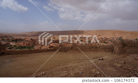 Ait Benhaddou，從頂部看[摩洛哥] 106174372