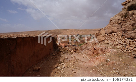 View of Ait Benhaddou [Morocco] 106174381
