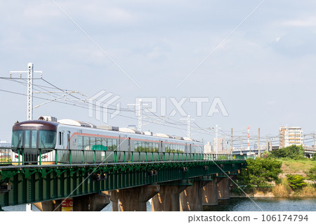 [Kansai Main Line] Limited Express Nanki running towards Nagoya 106174794