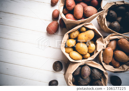 Various varieties of new potatoes Various varieties of new potatoes 106177225