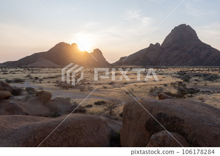 Sunset at Spitzkoppe Sunset at Spitzkoppe 106178284