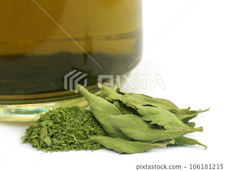 Tea with dired Stevia leaves Tea with dired Stevia leaves 106181215