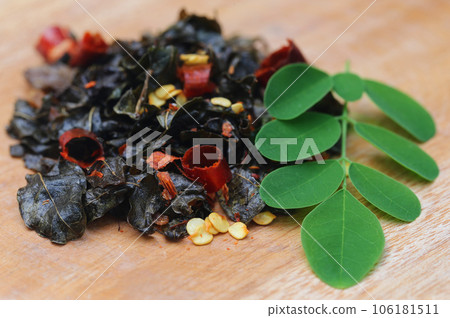 Fried and moringa leaves Fried and moringa leaves 106181511