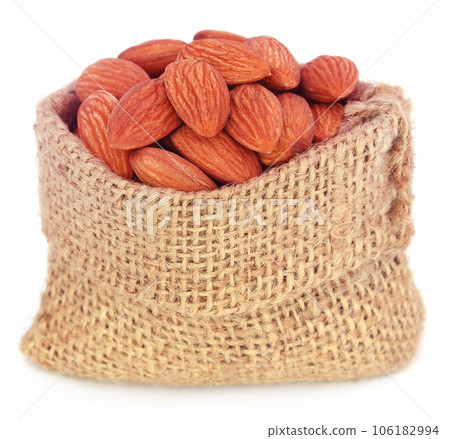 Fresh almonds Fresh almonds 106182994