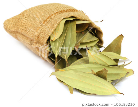 Cassia leaves in sack Cassia leaves in sack 106183230