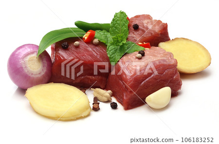 Raw beef with spices Raw beef with spices 106183252