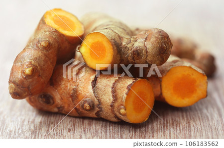 Raw turmeric Raw turmeric 106183562