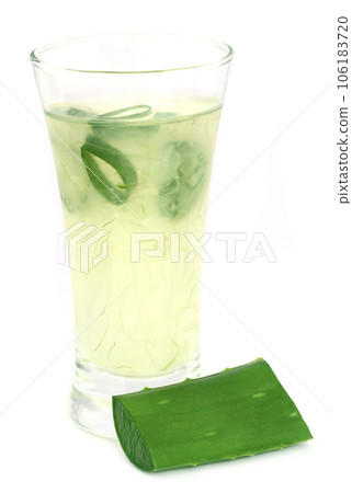 Aloe juice Aloe juice 106183720