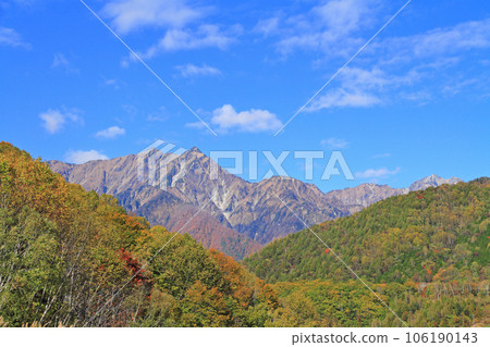北部故事阿爾卑斯山立山山脈秋天鹿島Atsushigatake 106190143