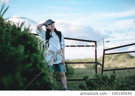 女性背包客旅行 106190840