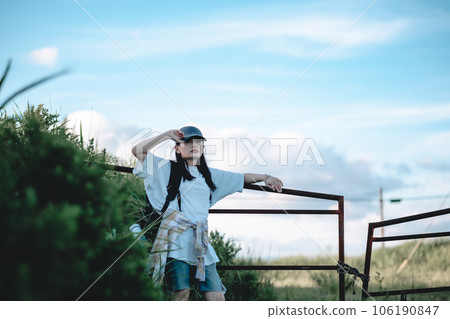 女性背包客旅行 106190847