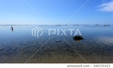 Unosaki Kaigan in fine weather, 100 selections of beaches in Japan, Oga Peninsula Unosaki Kaigan in fine weather, 100 selections of beaches in Japan, Oga Peninsula 106191423