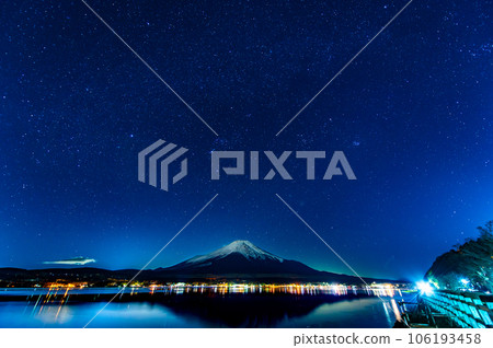 Mt.Fuji and Starry Sky ~Lake Yamanaka~ 106193458