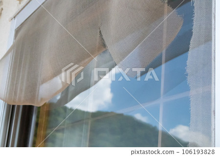 Broken screen door 106193828