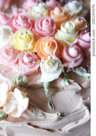 rose decoration cake rose decoration cake 106193976