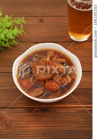Boiled beef stew 106195383