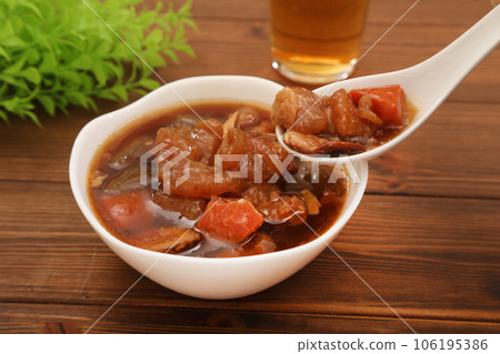 煮燉牛肉 106195386