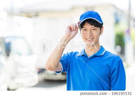 Delivery staff Driver Businessman Delivery staff Driver Businessman 106195532