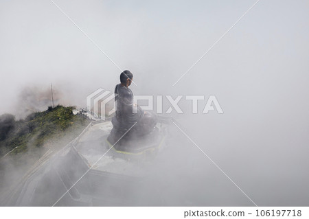 Buddha statue statue on top of Fansipan mountain peak.. 106197718