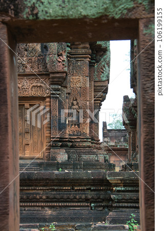 Banteay Srei Oriental Mona Lisa Banteay Srei Oriental Mona Lisa 106199155