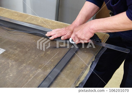 Screen door replacement contractor 1 106201070