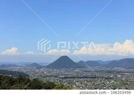 Sanuki (Marugame) Plain, Sanuki Fuji, and Mt. Sanuki (Marugame) Plain, Sanuki Fuji, and Mt. 106203490