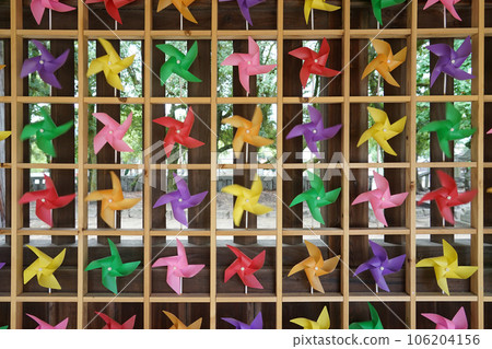 Shiratori Shrine where the spirit of Yamato Takeru, who flew away as a swan, flew down 106204156