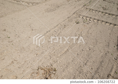 water shortage field water shortage field 106208722