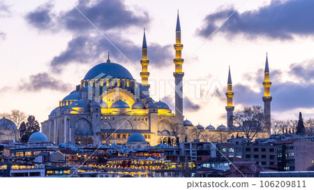Suleymaniye mosque in Sultanahmet district old town of Istanbul, Turkey, Sunset in Istanbul, Turkey with Suleymaniye Mosque, Beautiful sunny view of Istanbul with old mosque in Istanbul, Turkiye. 106209811